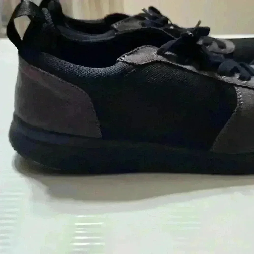 Banana Republic Mesh Trainer Sneaker - Picture 4 of 8